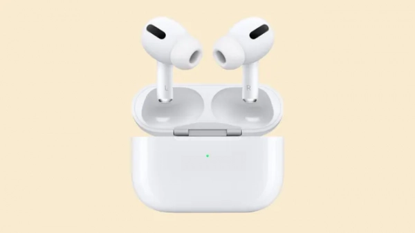 Apple AirPods Bluetooth Headphones