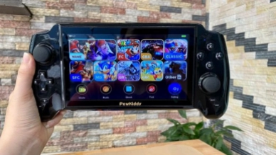 Top 6 handheld game consoles that many people like