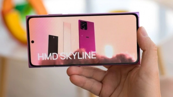 HMD Skyline