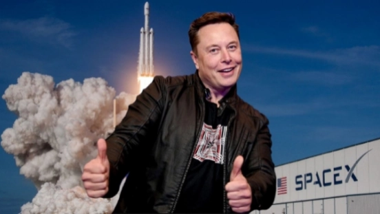 how does spacex make money